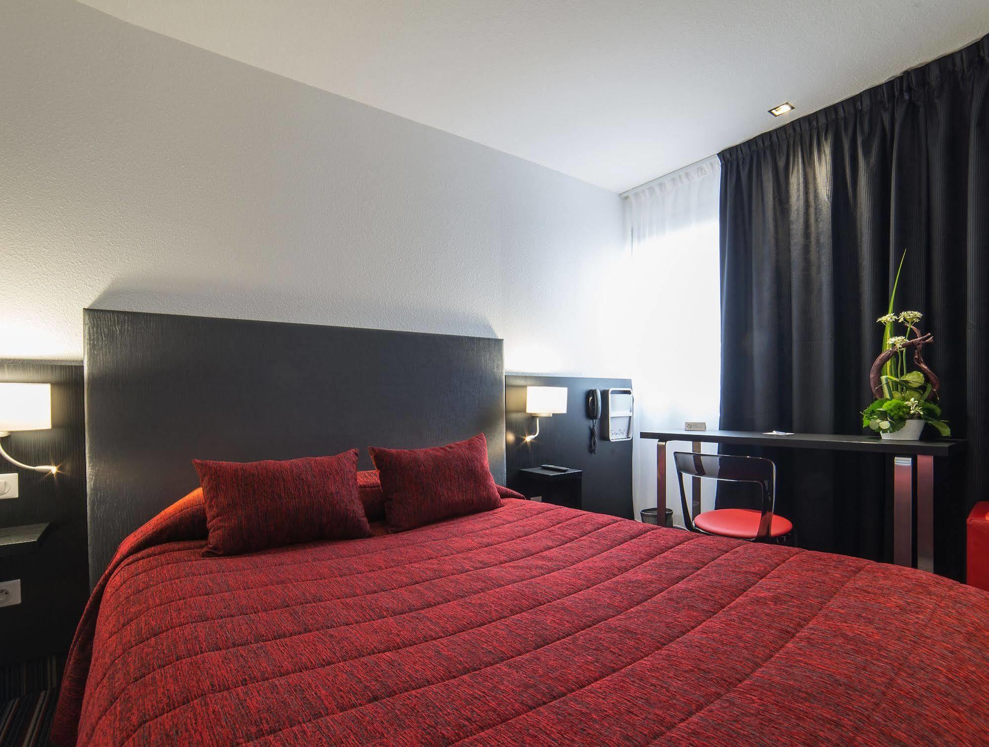 Cit'Hotel Stim'Otel Agen Exterior photo